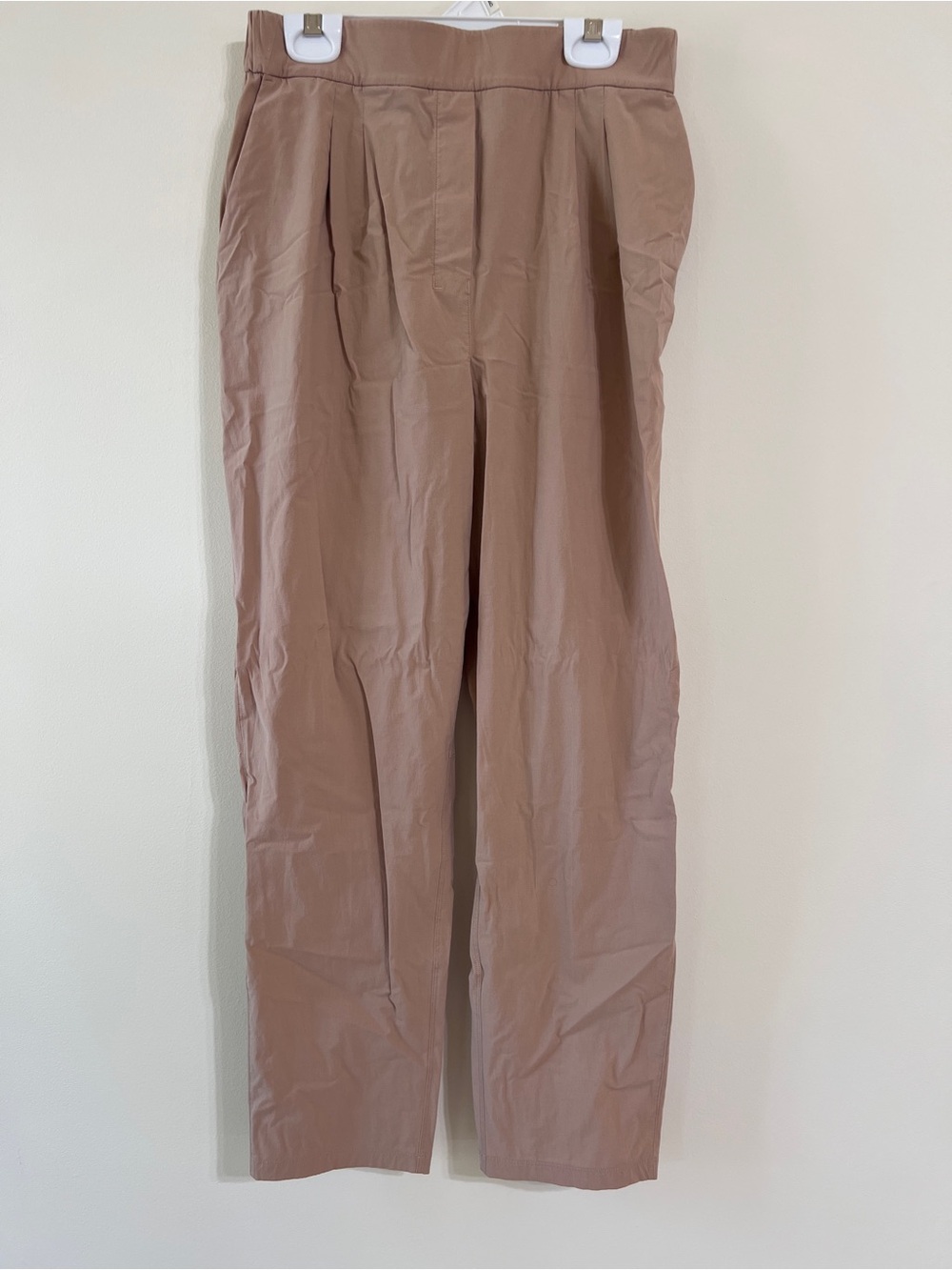 Lululemon Straight-Leg Athletic Pants in Brown